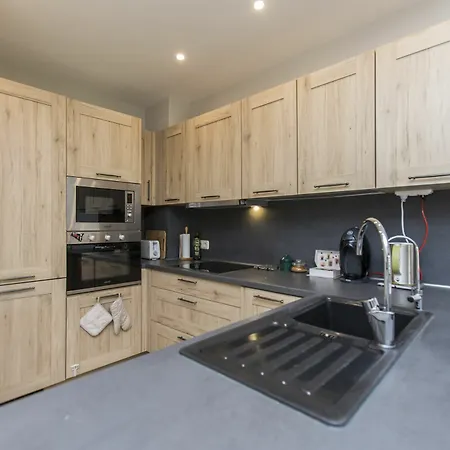 Perfect Location Between Golf And Marbella