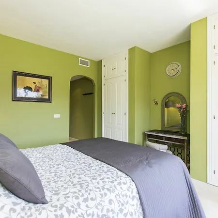 Perfect Location Between Golf And